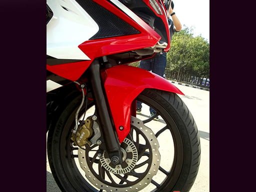 pulsar 150 front fairing price