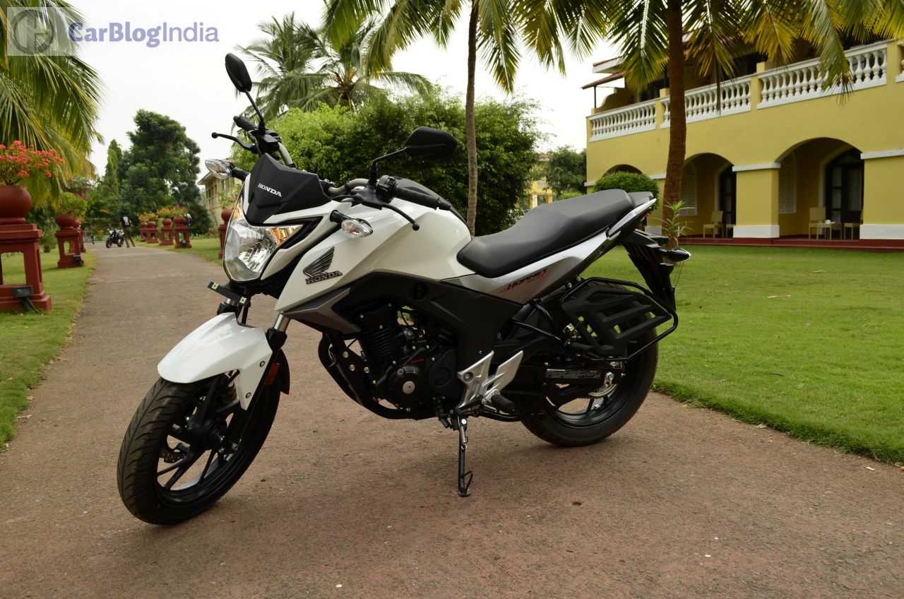 Honda CB 160R Price, Launch, Mileage, Review