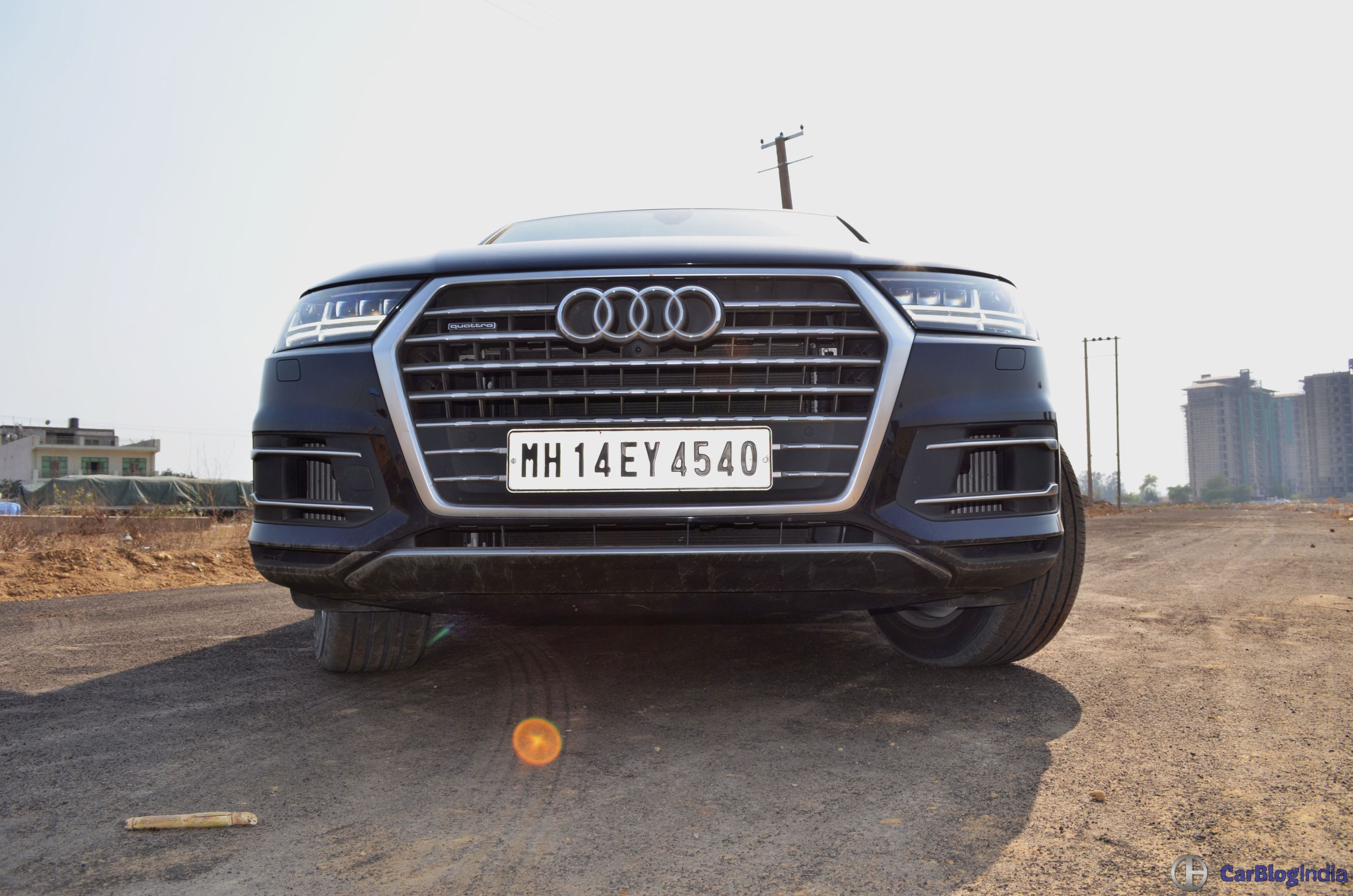 Audi Q7 extended check force