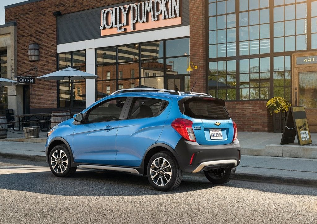 2017-chevrolet-spark-beat-activ-usa-rear - CarBlogIndia