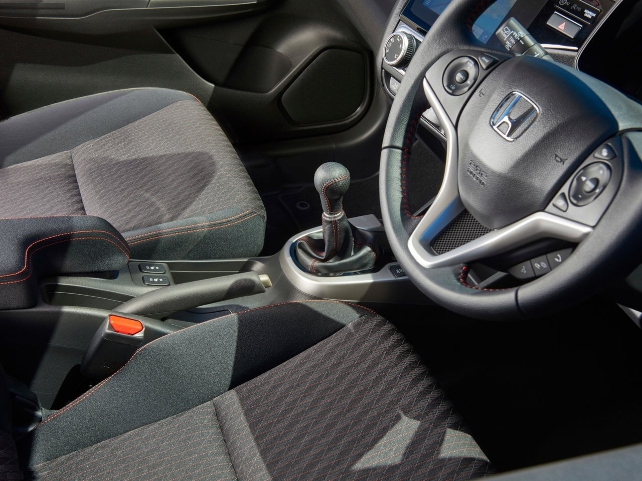 interior jazz 2018 2018 honda jazz facelift launch date price in india interior jazz 2018 2018 honda jazz facelift launch date price in india