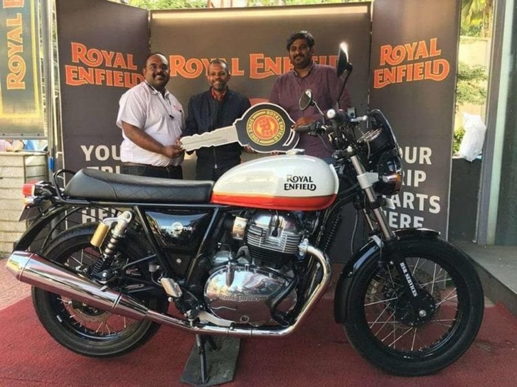 royal enfield 650 twins are still experiencing a waiting period