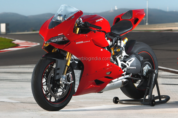 Ducati 1199 Panigale track