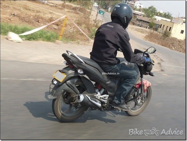 Bajaj Discover 2013 Clear Pictures (4)