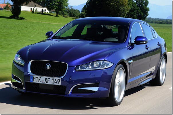 Jaguar-XF_2012_1024x768_wallpaper_03