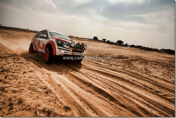 Mahindra XUV5OO Wins 3rd Place At Desert Storm 2012 Car Rally (2)