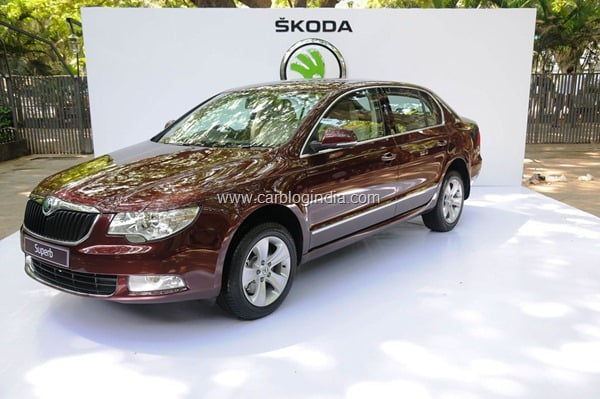 Skoda Superb Ambition launched in India
