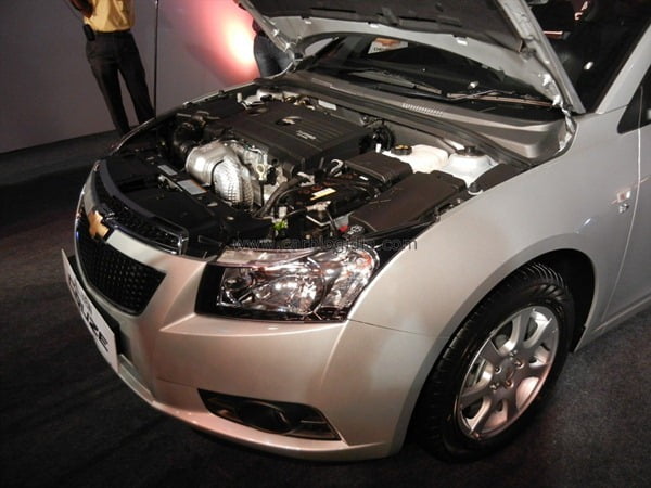 Chevrolet Cruze 2012 Engine
