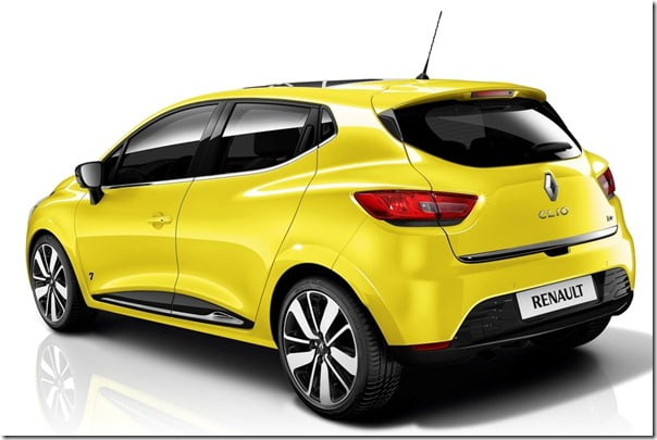 2013 Renault Clio studio shot rear