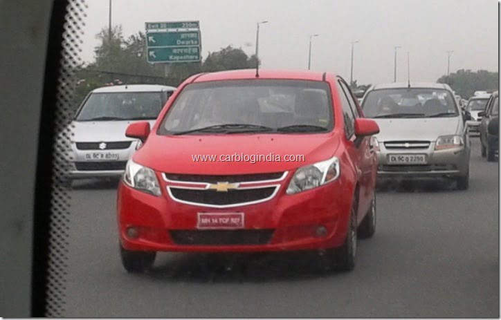 Chevrolet Sail U-VA Hatchback (2)