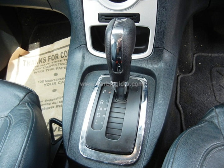 New Ford Fesita Powershift Automatic (4)