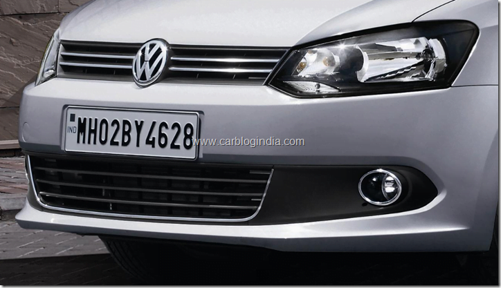 2012 Volkswagen Vento blakened headlamps