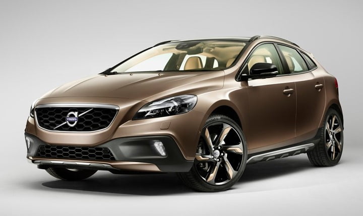 2012-Volvo-V40-Cross-Country-hatchback-front.jpg