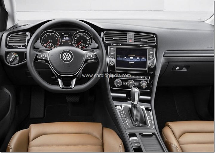 2013-Volkswagen-Golf-10.jpg