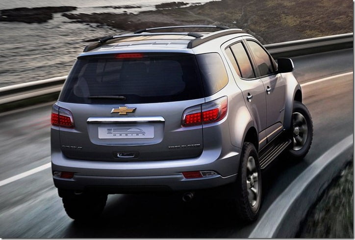 2013-Chevrolet-Trailblazer-rear.jpg