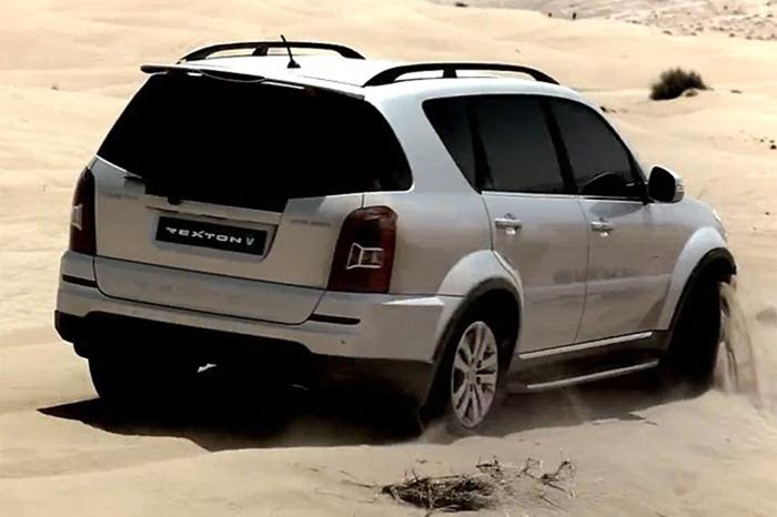  Ssangyong Rexton W India (2)