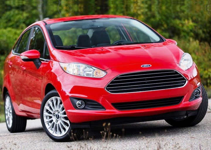 2013 Ford Fiesta Sedan (5)