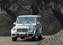 2013-Mercedes-G63-AMG-3.jpg