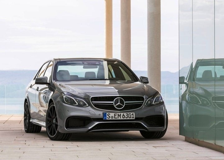 2014-Mercedes-E63-AMG-4.jpg