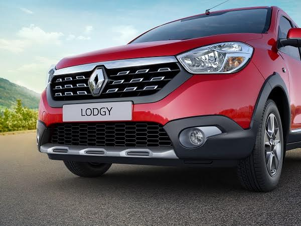 Renault Lodgy World Edition Price, Features, Images renault-lodgy-world-edition-official-images (5)