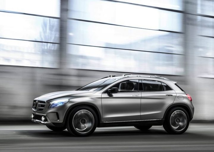 2013 Mercedes GLA Compact SUV Concept (9)