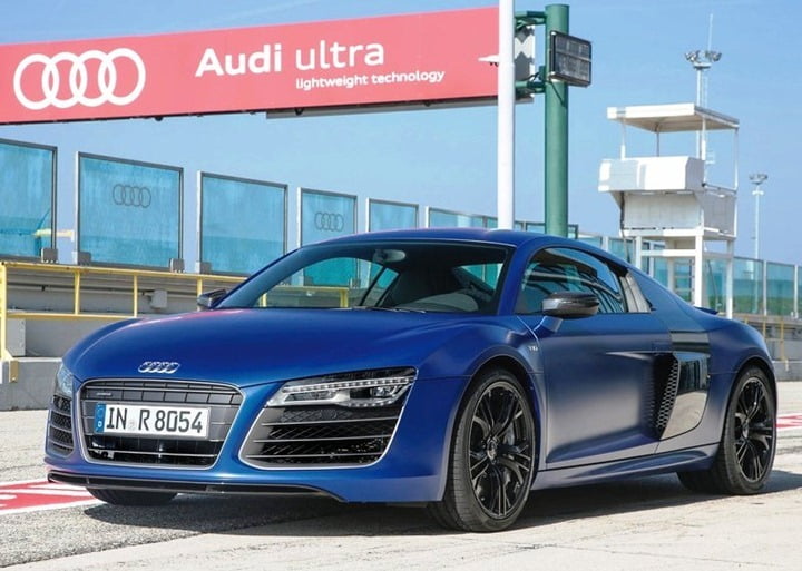 Audi R8 V10 Plus (5)