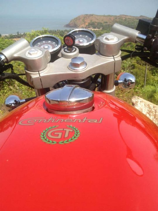 Royal-Enfield-Continental-GT-535-1