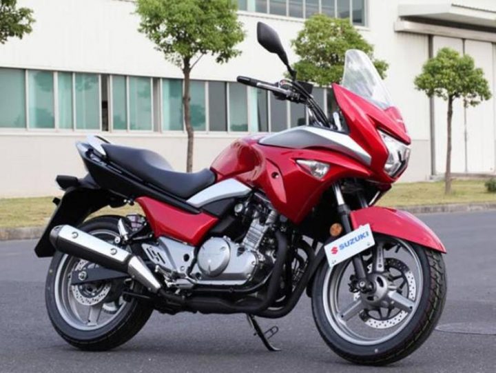 Suzuki GW250S Semi-Faired Motorcycle