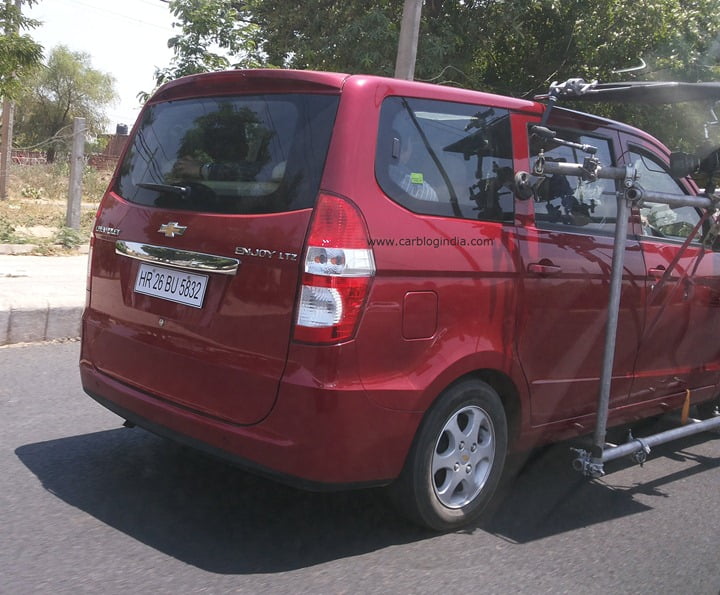 Chevrolet Enjoy Scoop Pictures Car Blog India Exclusive (1)