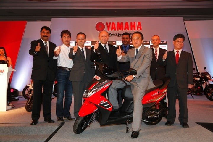 Mr. Hiroyuki Yanagi, President and CEO, Yamaha Motor Co. Japan, along with top officials of india Management and the Sales and Marketing Team in India during the launch of Ray Z in Goa-2