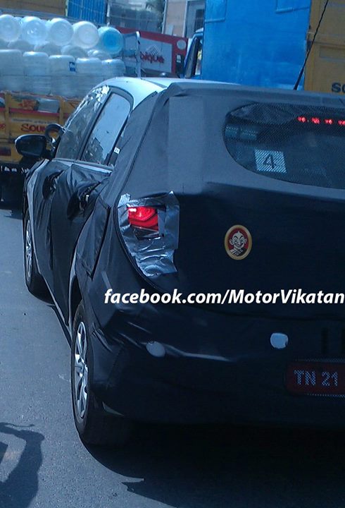 2015 Hyundai i20 Spy Shot Rear Left Quarter