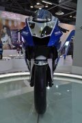 2014 Yamaha R25 Concept Front