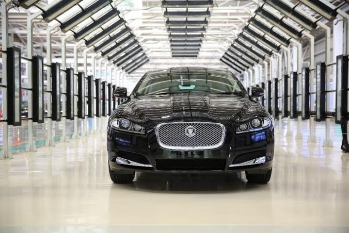 Jaguar XF 2.0L Petrol Front