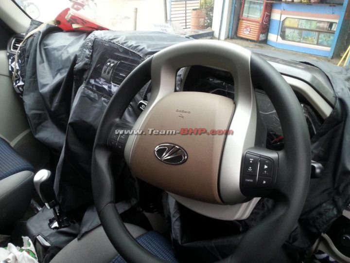 Mahindra Scorpio facelift Spy Shot Dashboard