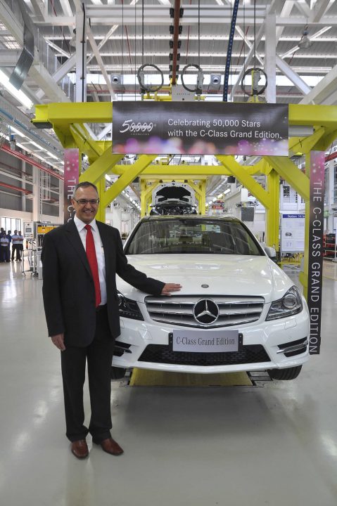 Mr. Eberhard Kern at the 50,000th car roll-out at the MBIL plant in Chakan