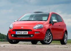 2012 Fiat Punto Front Left Qaurter