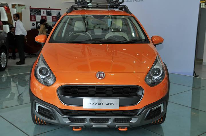 2014 Fiat Avventura Concept Front