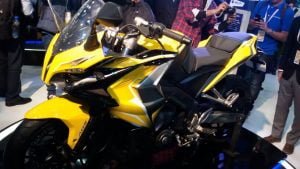 Bajaj Pulsar Cs 400 Sports Bike