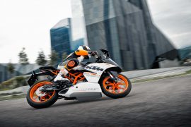2014 KTM RC 390 Right Side Leaning