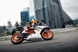 2014 KTM RC 390 Right Side Leaning