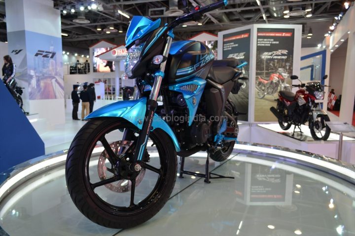 2014 Yamaha FZ-S Concept Front Left Quarter