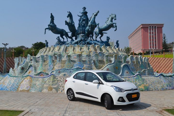 Hyundai Xcent Review By Car Blog India Car Experts (8)