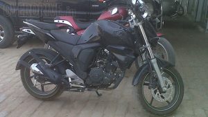 Yamaha FZ Facelift Spy Shot Right Side Profile