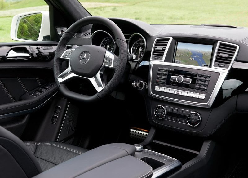 2013 Mercedes-Benz GL63 AMG Interior Front Cabin Driver Side
