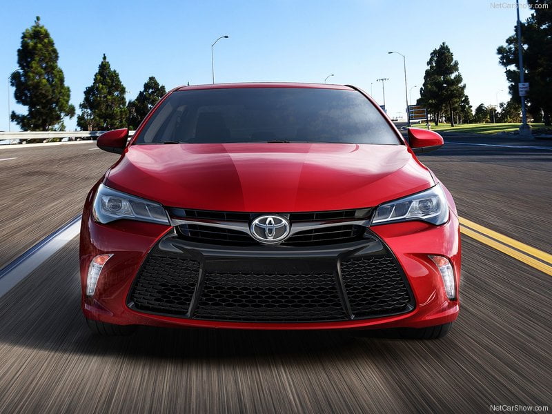 2015 Toyota Camry Front