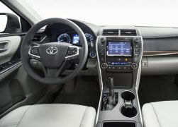 2015 Toyota Camry Interior Front Cabin Driver