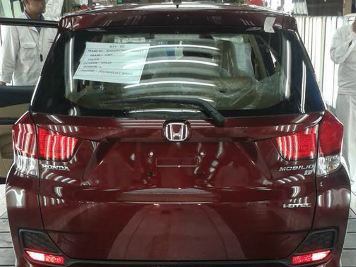 Honda Mobilio Test Prodcution Greater Noida Spy Shot1