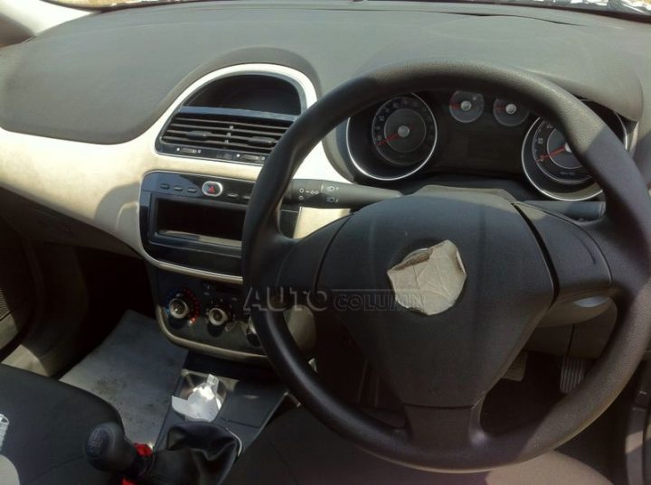 2014 Fiat Punto Facelift Spy Shot Interior Dashboard