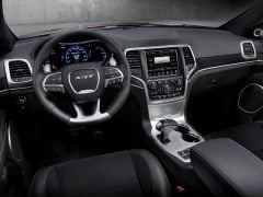 Jeep-Grand_Cherokee_SRT_India_Interior_Photo