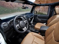 Jeep-Wrangler_Unlimited_India_Interior